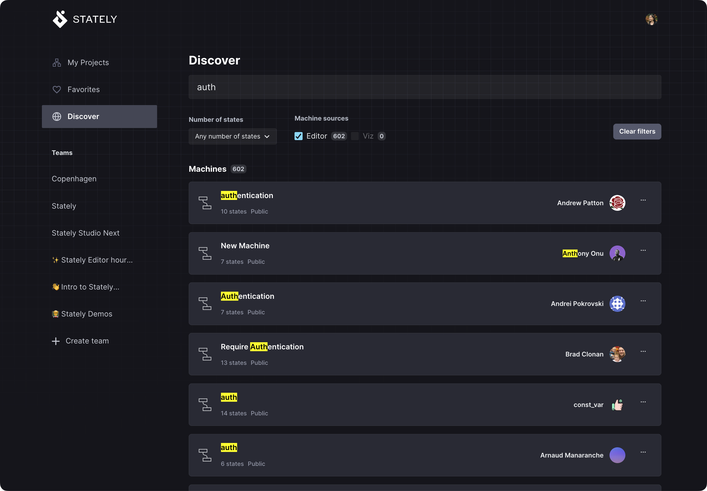 Stately Studio 发现页面显示了“auth”的搜索结果，过滤器为状态少于 10 的编辑器机器，显示了 173 个结果。